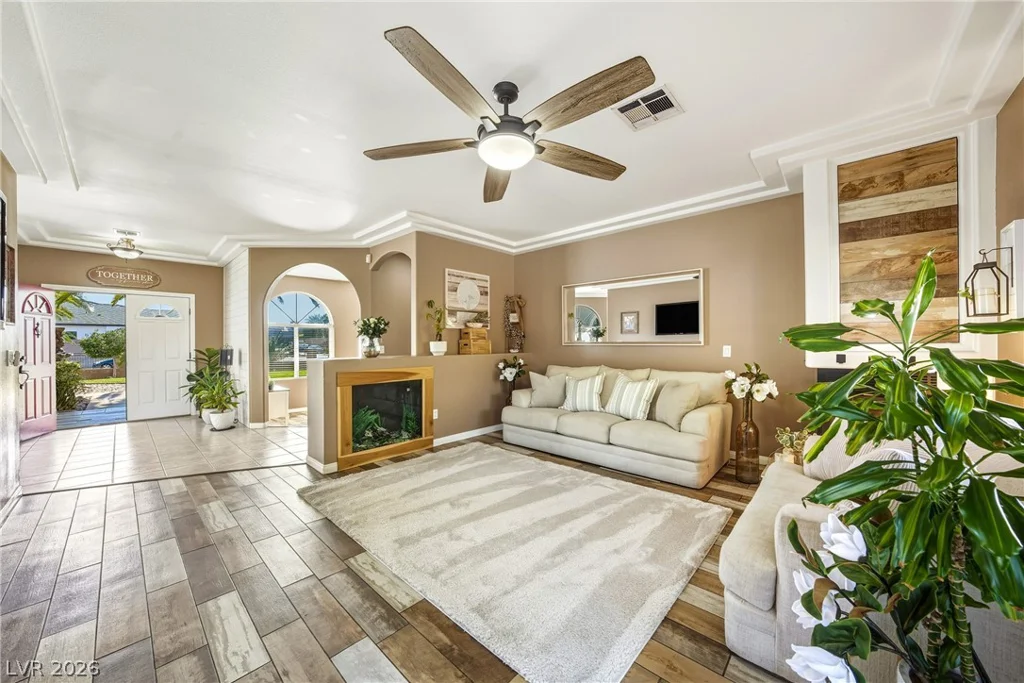 274 Doobie, Las Vegas, NV 89183
