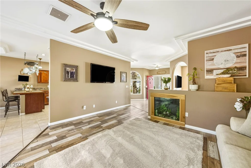 274 Doobie, Las Vegas, NV 89183