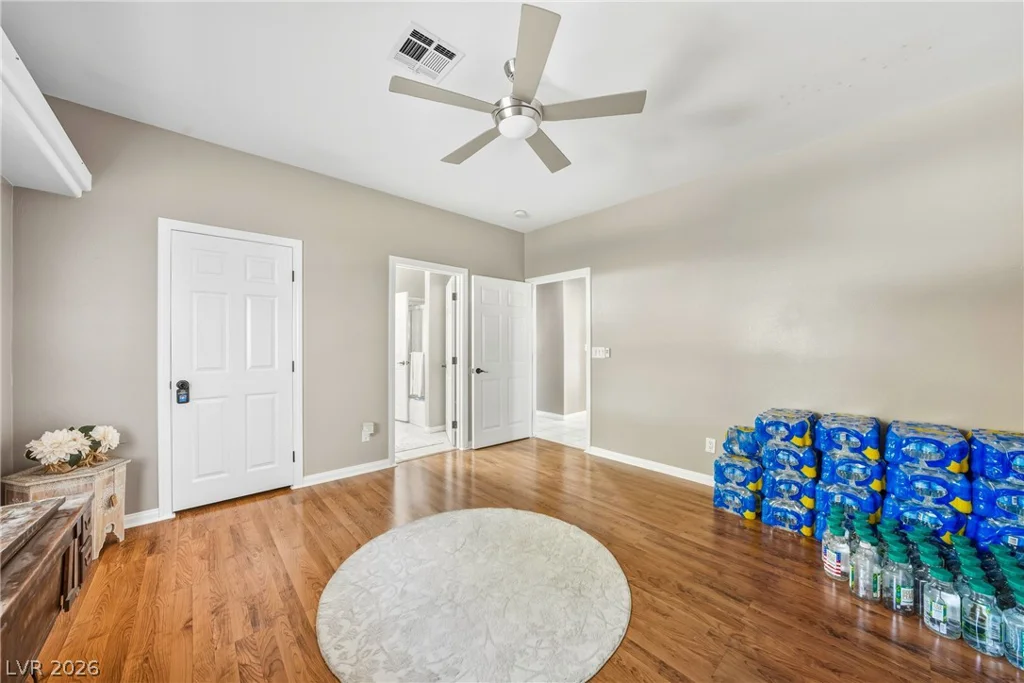274 Doobie, Las Vegas, NV 89183
