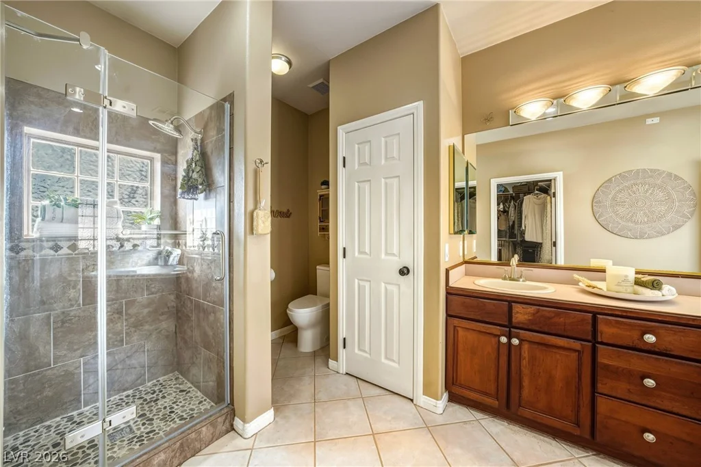 274 Doobie, Las Vegas, NV 89183