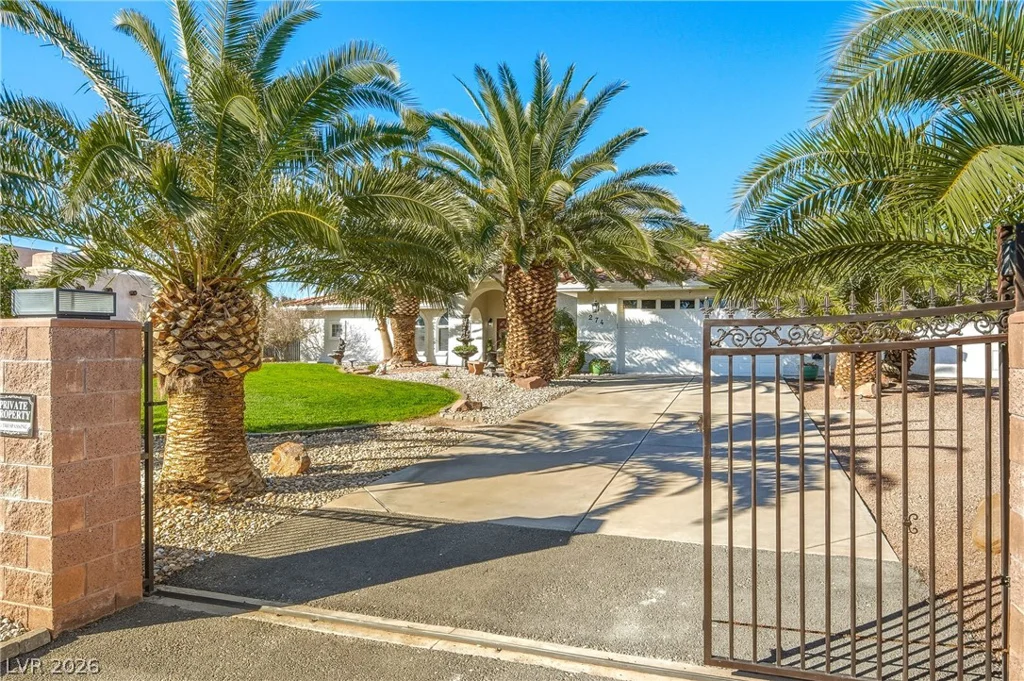 274 Doobie, Las Vegas, NV 89183