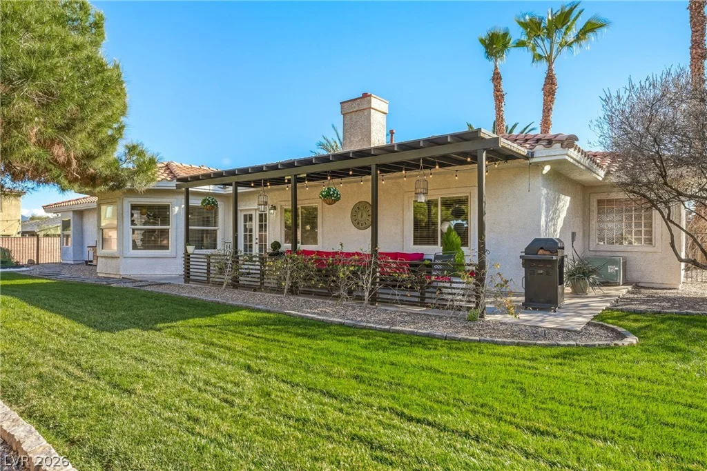 274 Doobie, Las Vegas, NV 89183