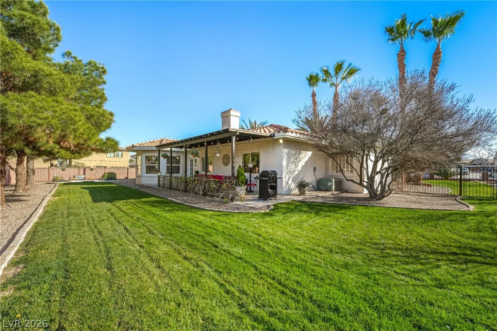 274 Doobie, Las Vegas, NV 89183