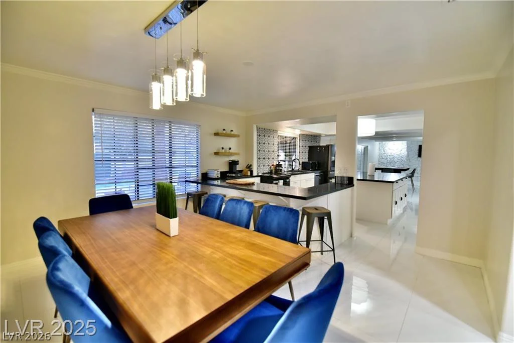 2926 Eldorado, Las Vegas, NV 89120