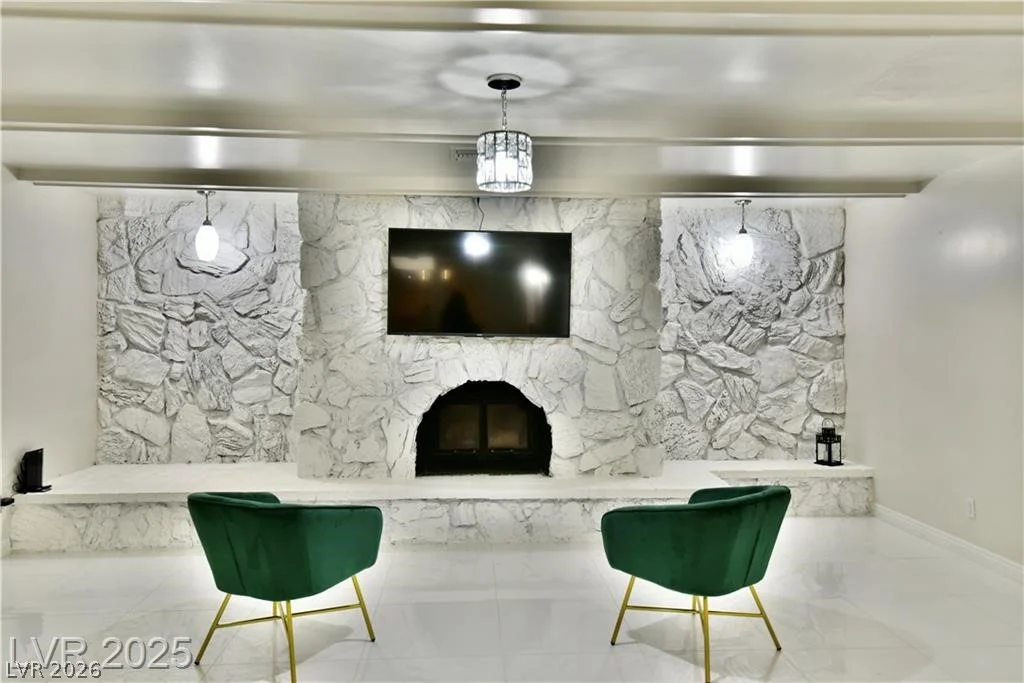 2926 Eldorado, Las Vegas, NV 89120