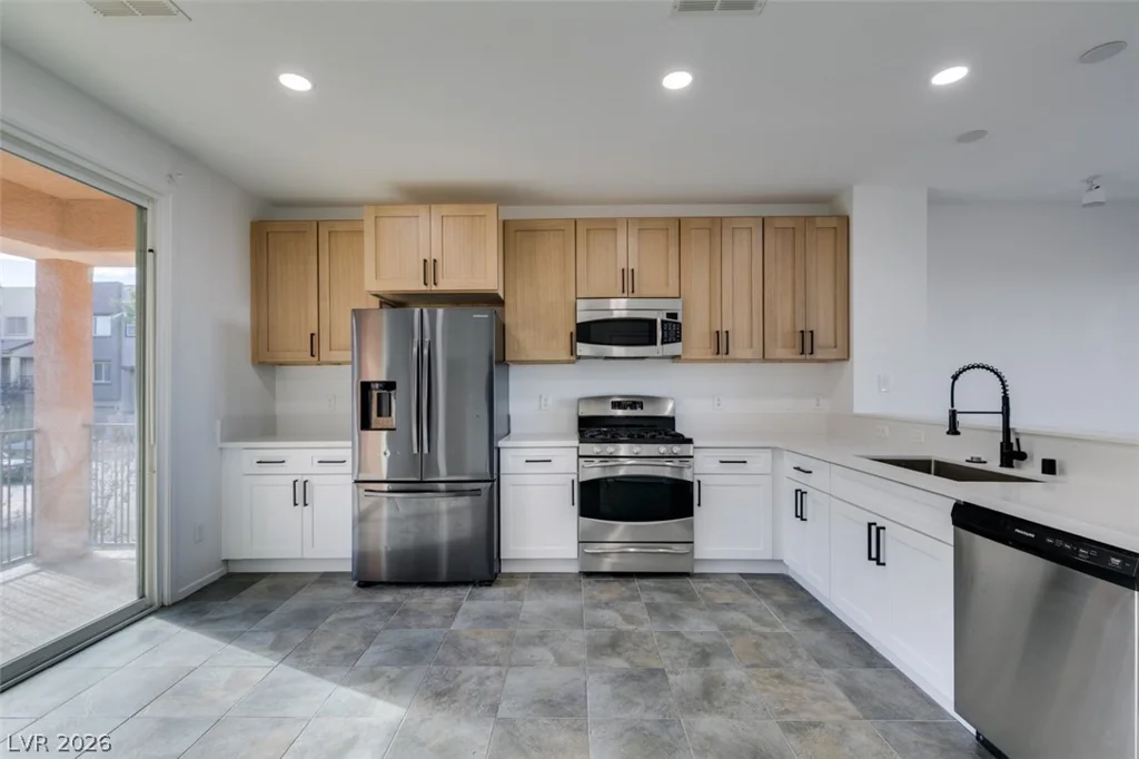 9382 Brigham, Las Vegas, NV 89178