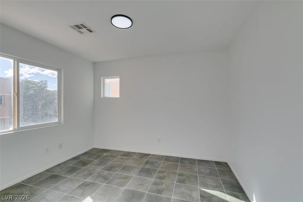 9382 Brigham, Las Vegas, NV 89178