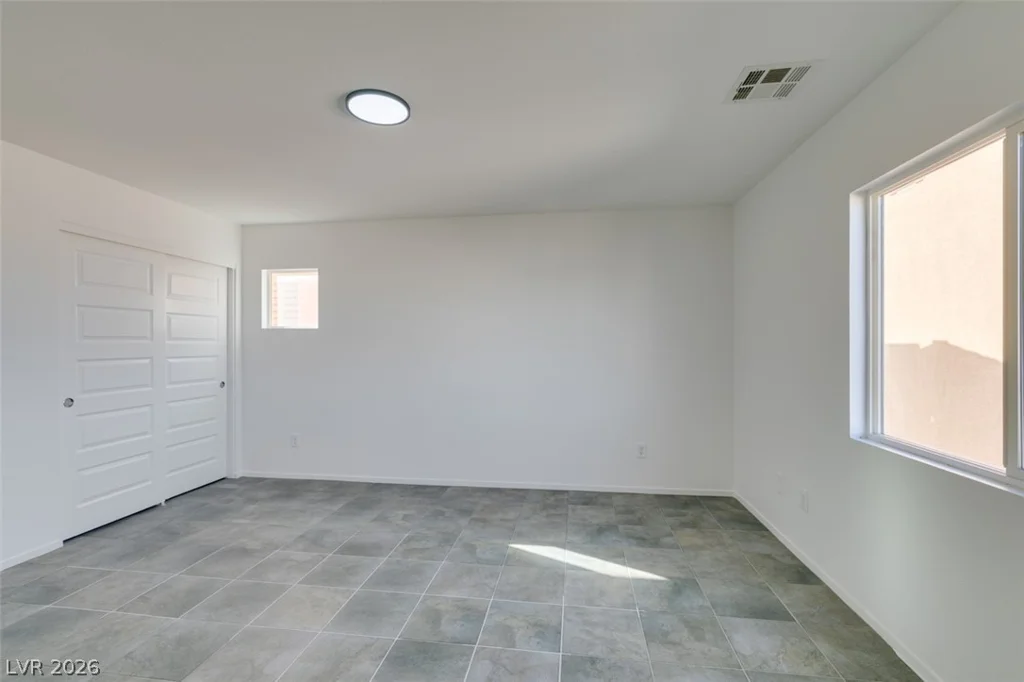 9382 Brigham, Las Vegas, NV 89178