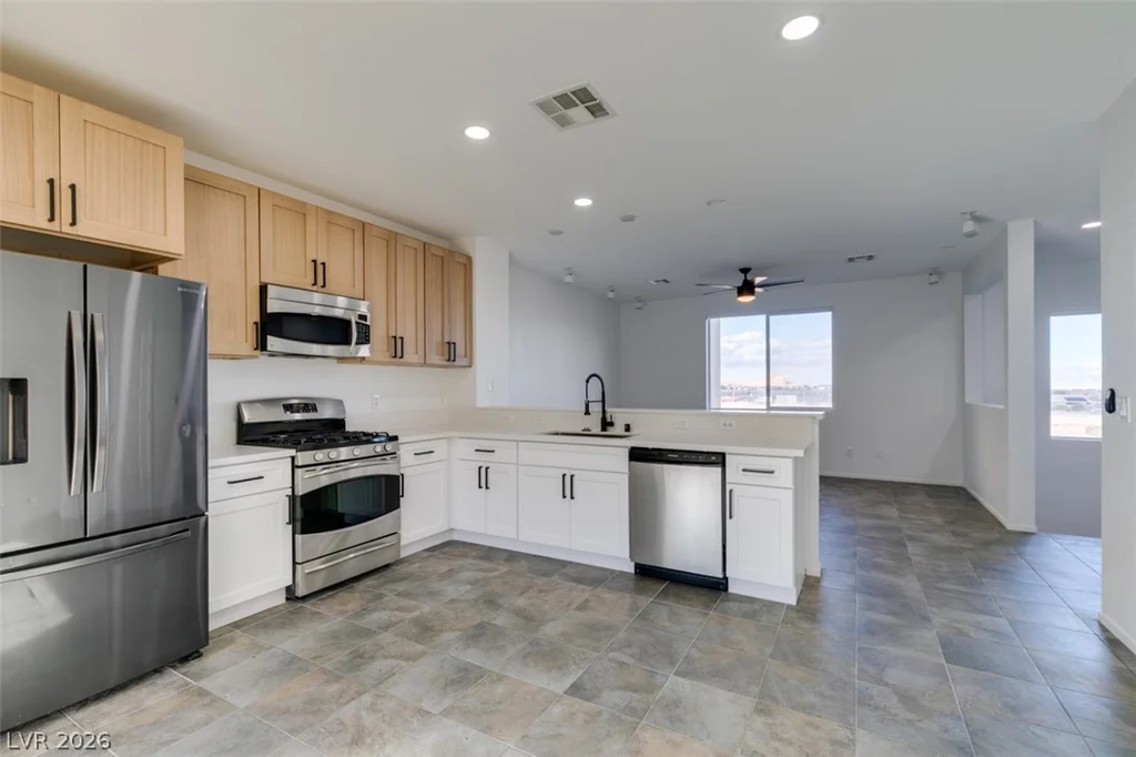 9382 Brigham, Las Vegas, NV 89178