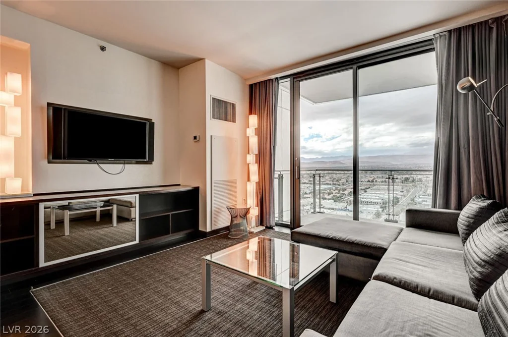4381 Flamingo, Las Vegas, NV 89103