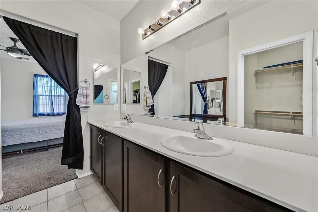 7563 Edgartown Harbor, Las Vegas, NV 89166