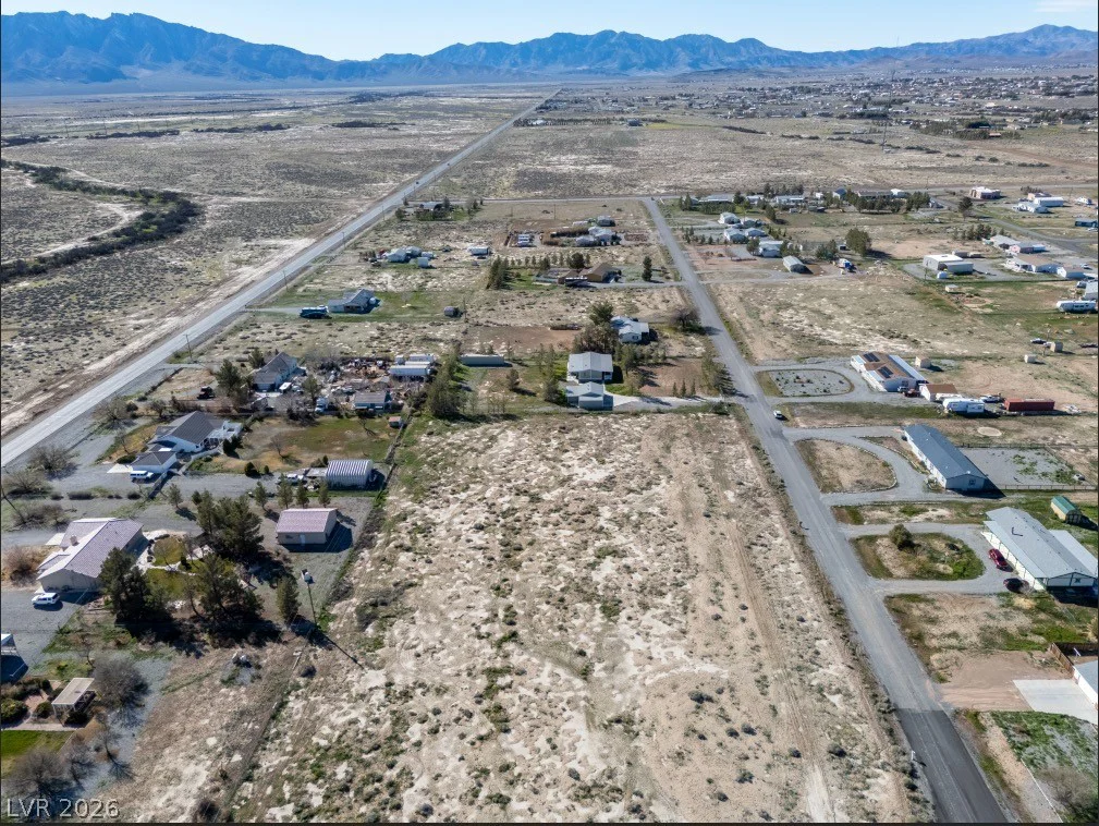 291 Falcon, Pahrump, NV 89048