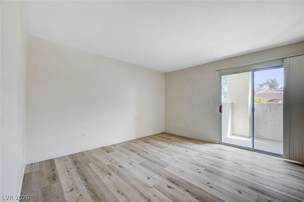 698 Racetrack, Henderson, NV 89015