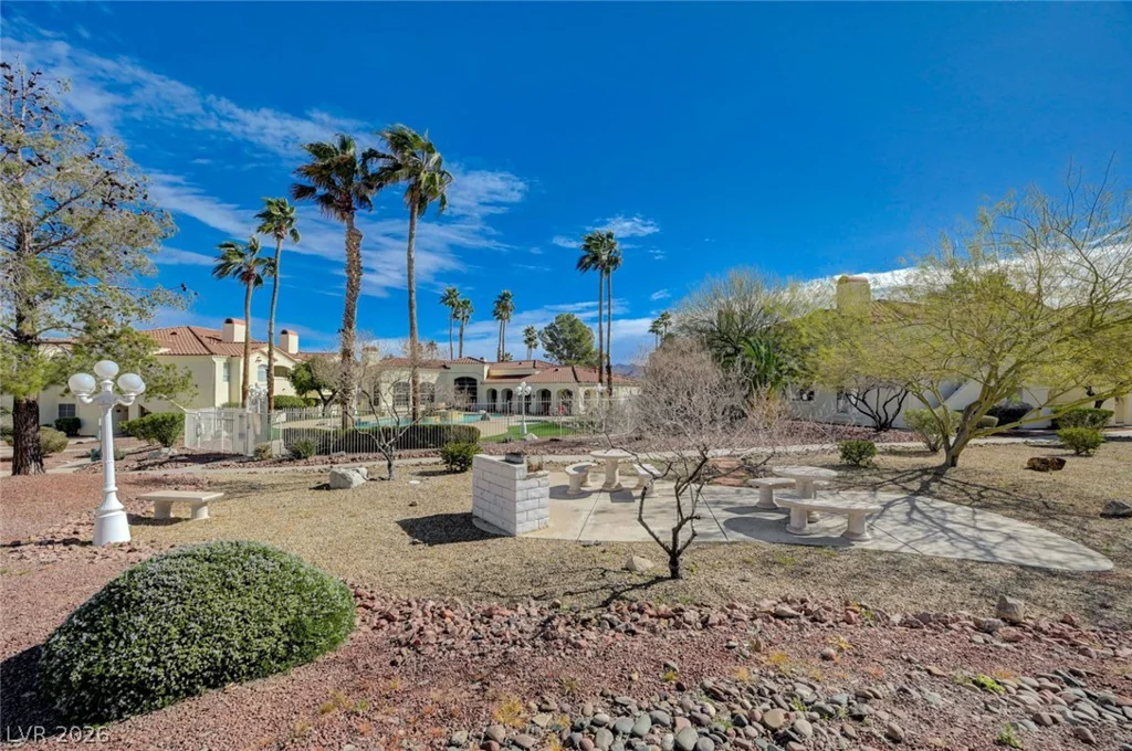 698 Racetrack, Henderson, NV 89015