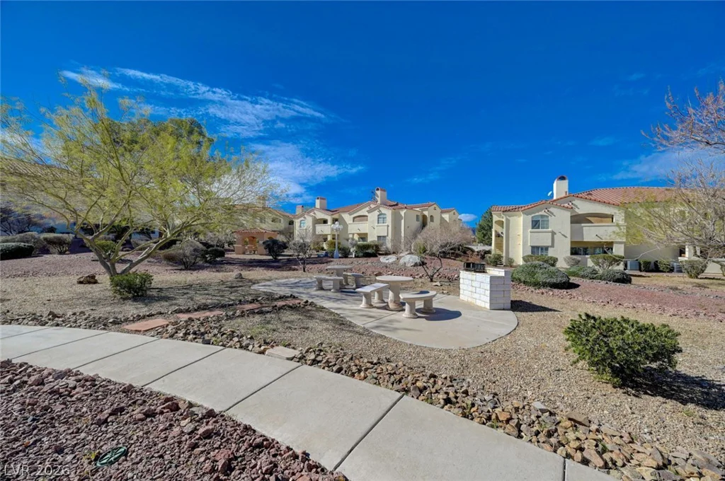 698 Racetrack, Henderson, NV 89015