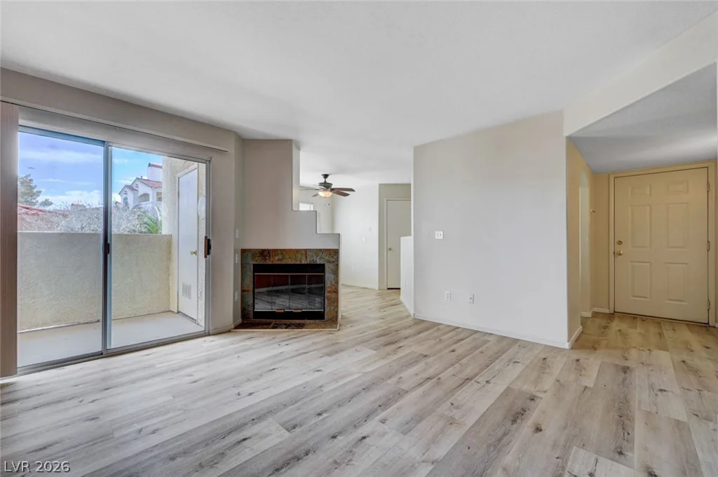 698 Racetrack, Henderson, NV 89015