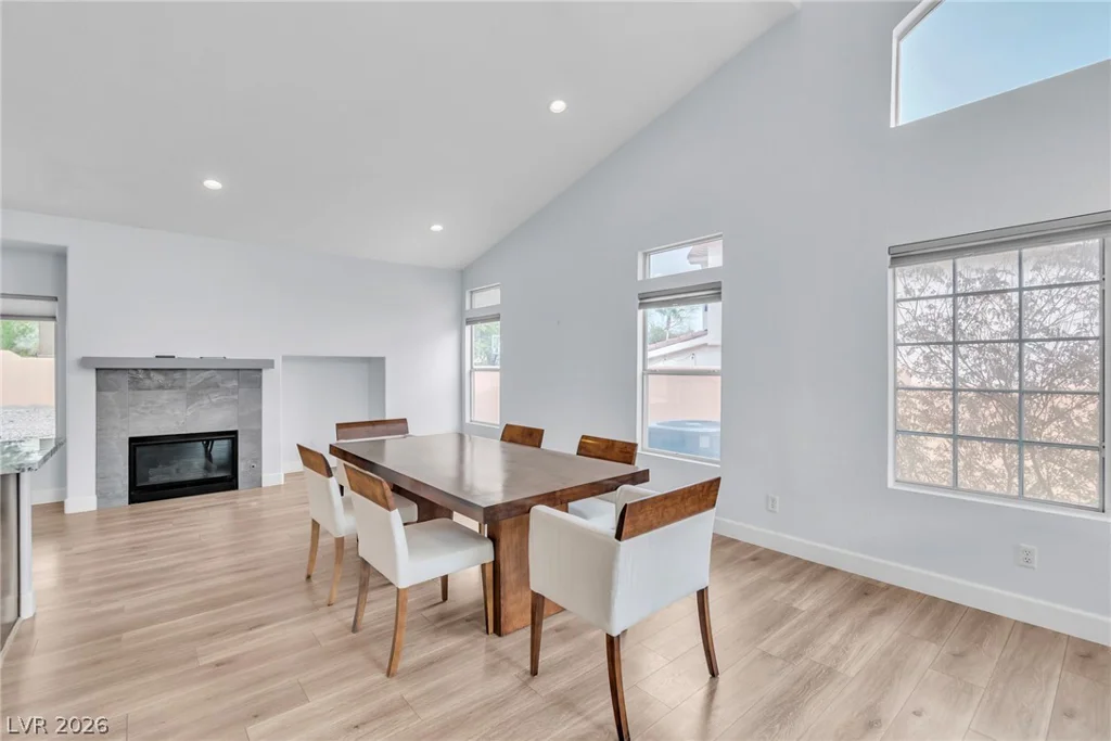 8324 Sedona Sunrise, Las Vegas, NV 89128