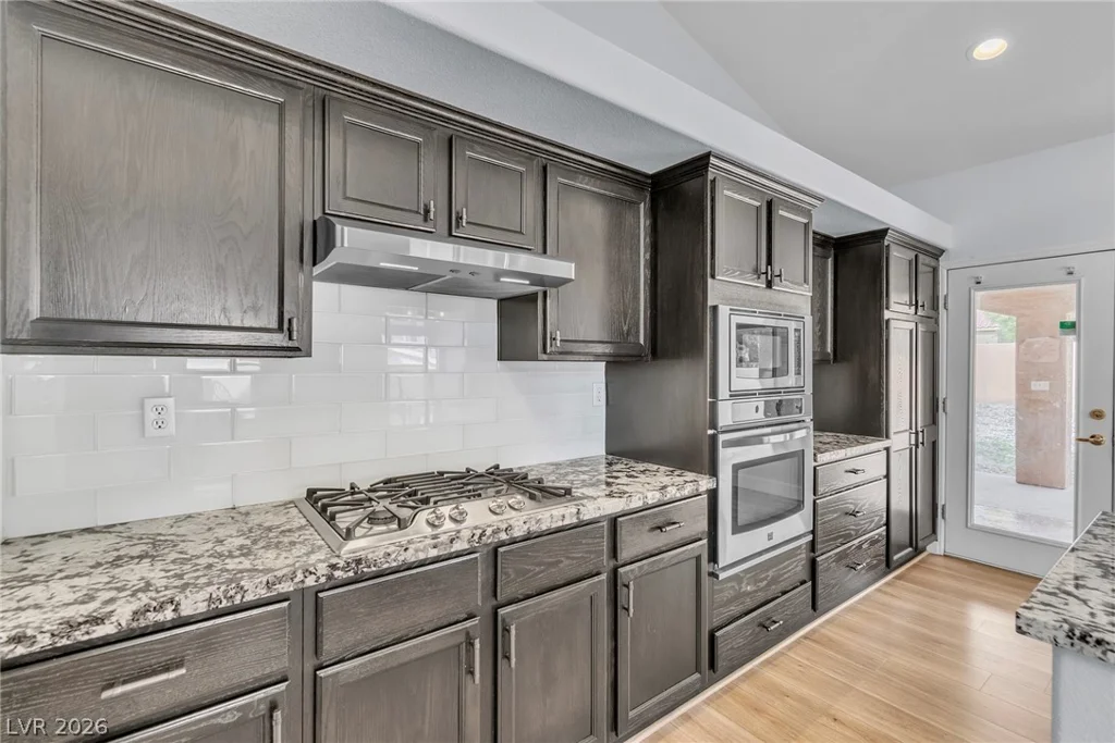 8324 Sedona Sunrise, Las Vegas, NV 89128