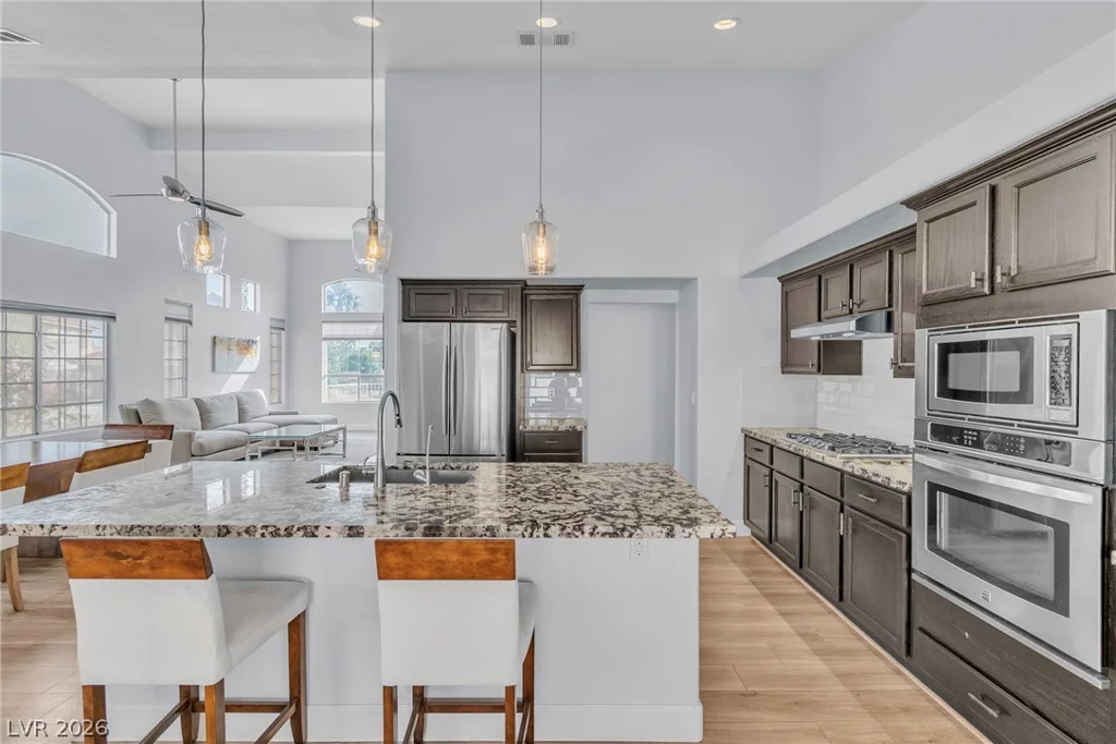 8324 Sedona Sunrise, Las Vegas, NV 89128