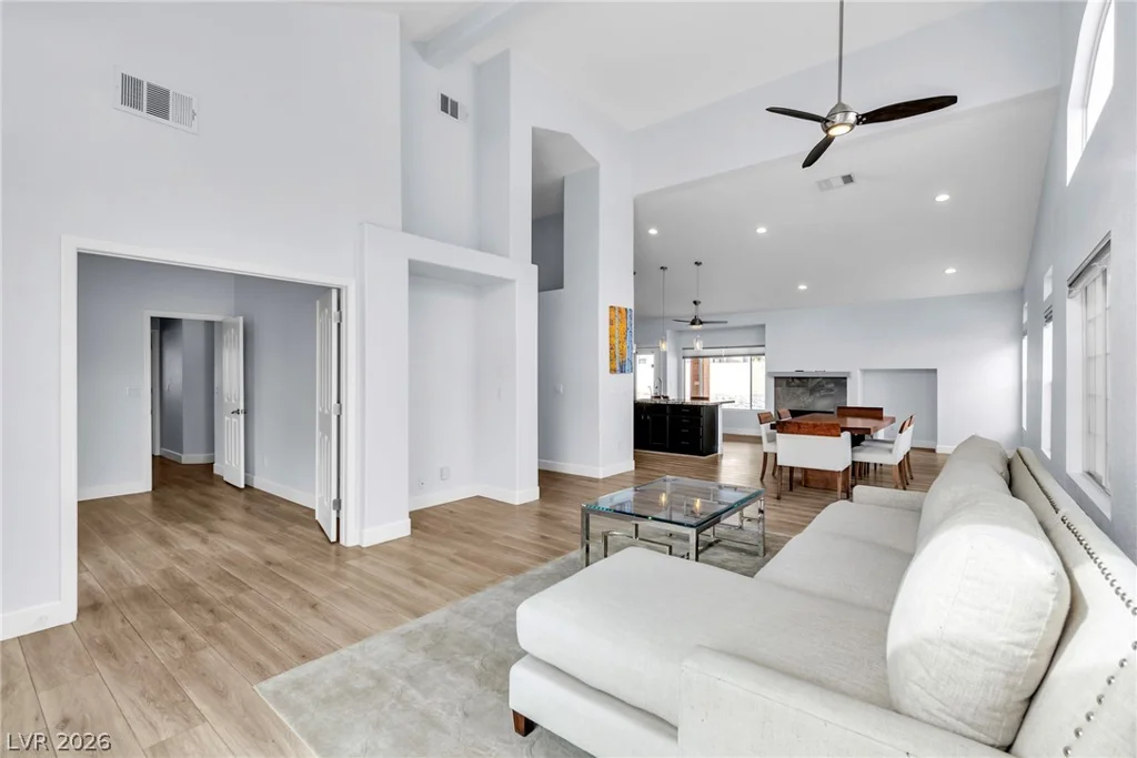 8324 Sedona Sunrise, Las Vegas, NV 89128