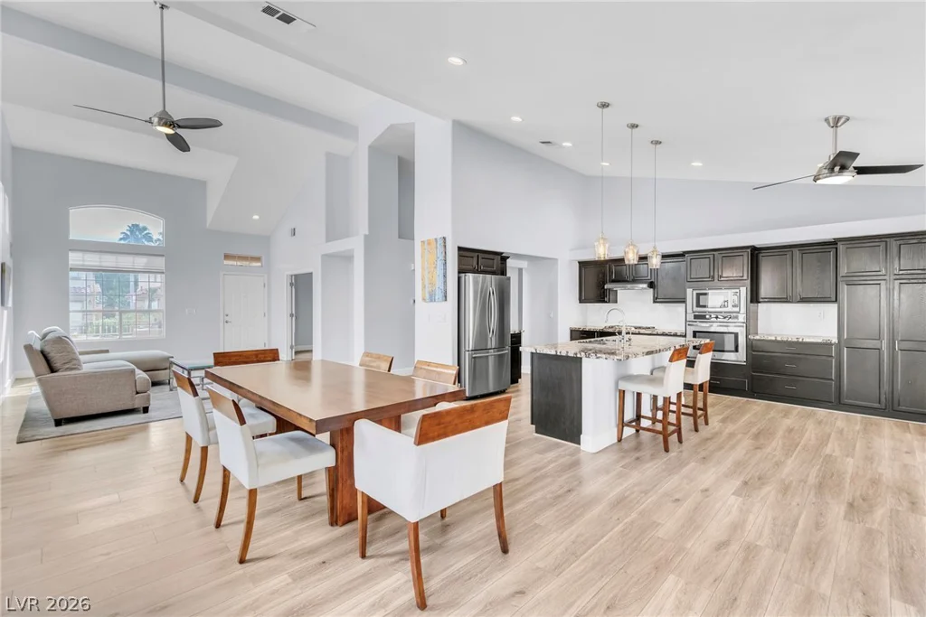 8324 Sedona Sunrise, Las Vegas, NV 89128