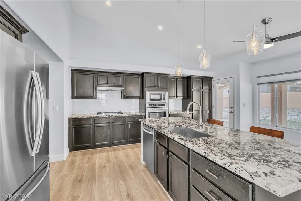 8324 Sedona Sunrise, Las Vegas, NV 89128