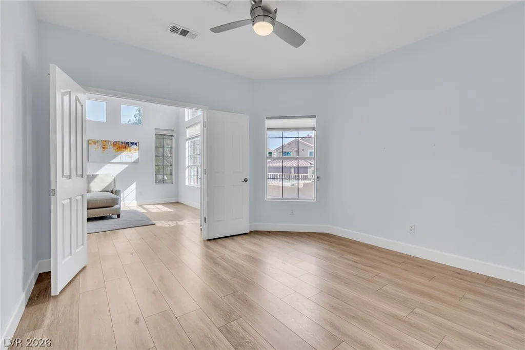 8324 Sedona Sunrise, Las Vegas, NV 89128