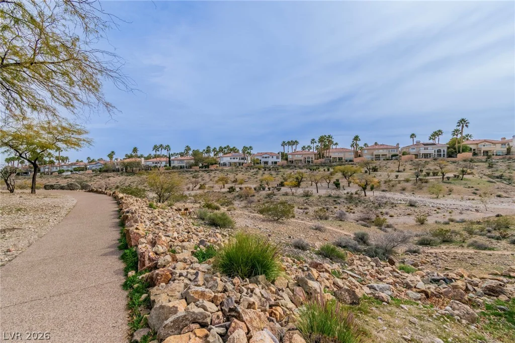 8324 Sedona Sunrise, Las Vegas, NV 89128