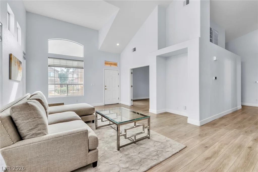 8324 Sedona Sunrise, Las Vegas, NV 89128