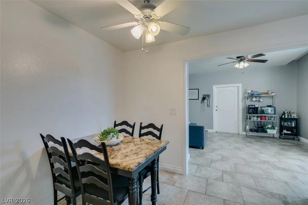 3688 Garden South, Las Vegas, NV 89121