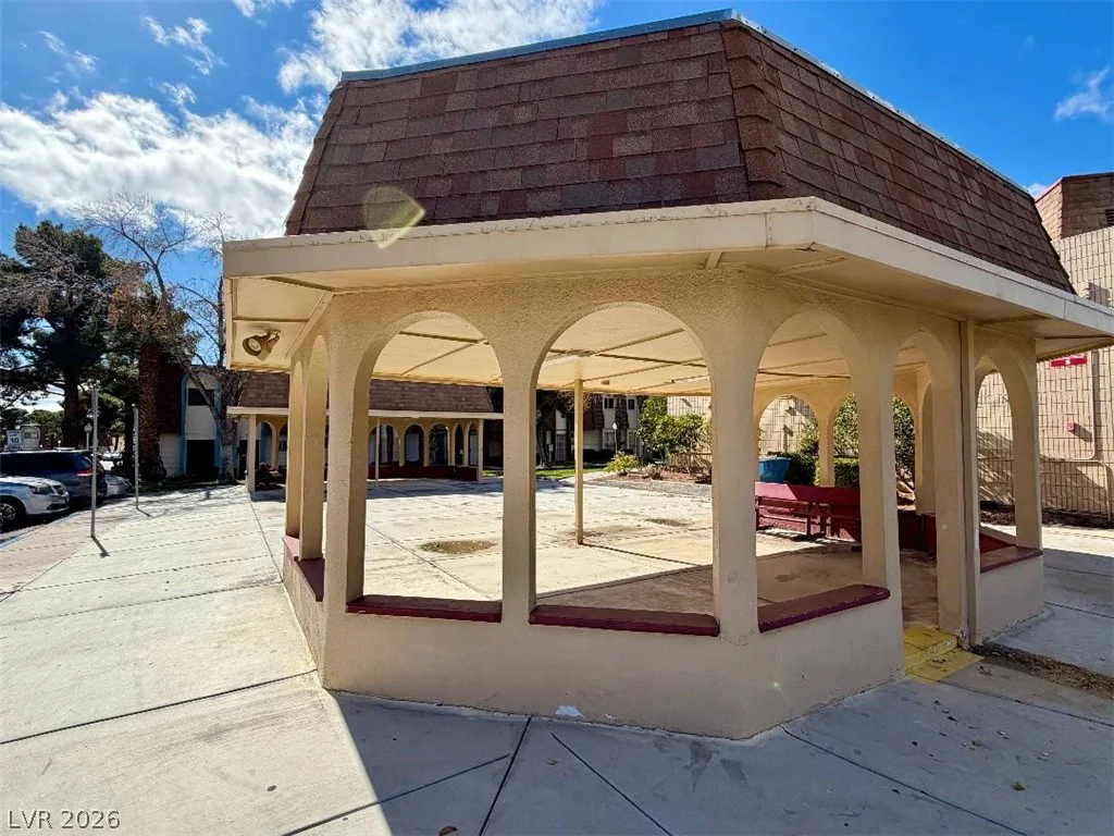 3688 Garden South, Las Vegas, NV 89121