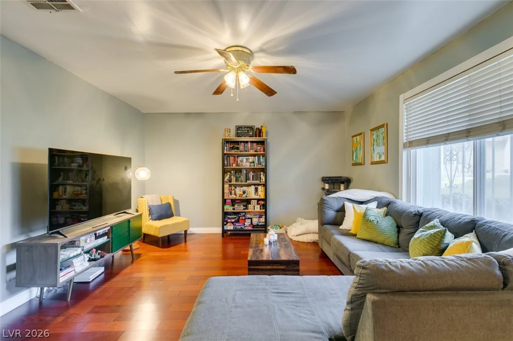 3688 Garden South, Las Vegas, NV 89121