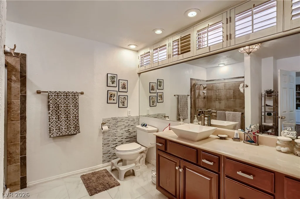 7082 Mira Vista, Las Vegas, NV 89120