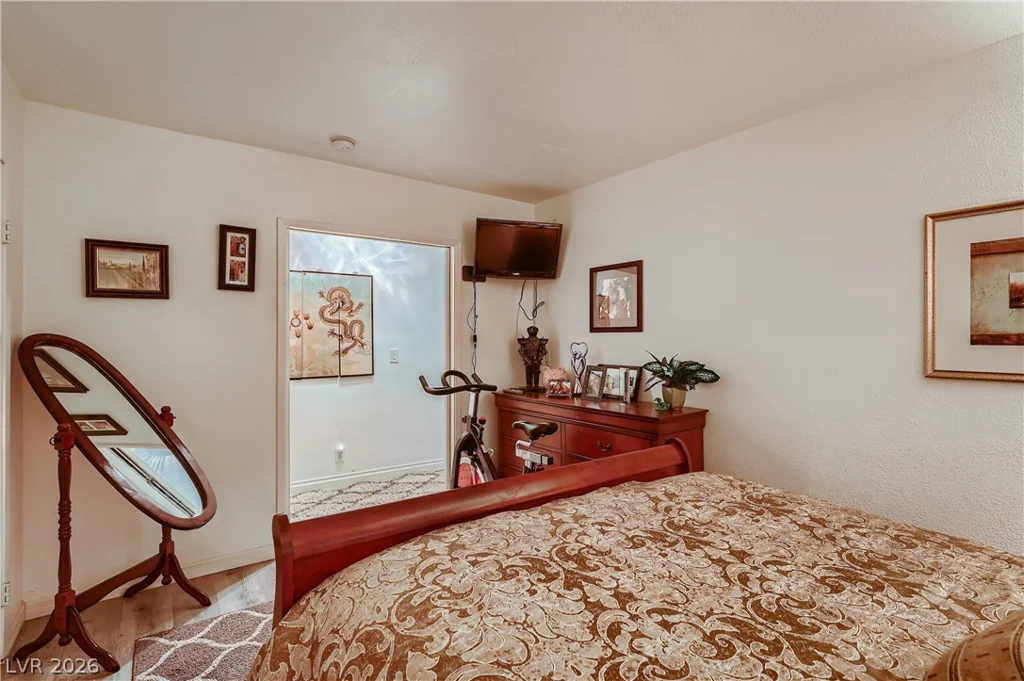 7082 Mira Vista, Las Vegas, NV 89120