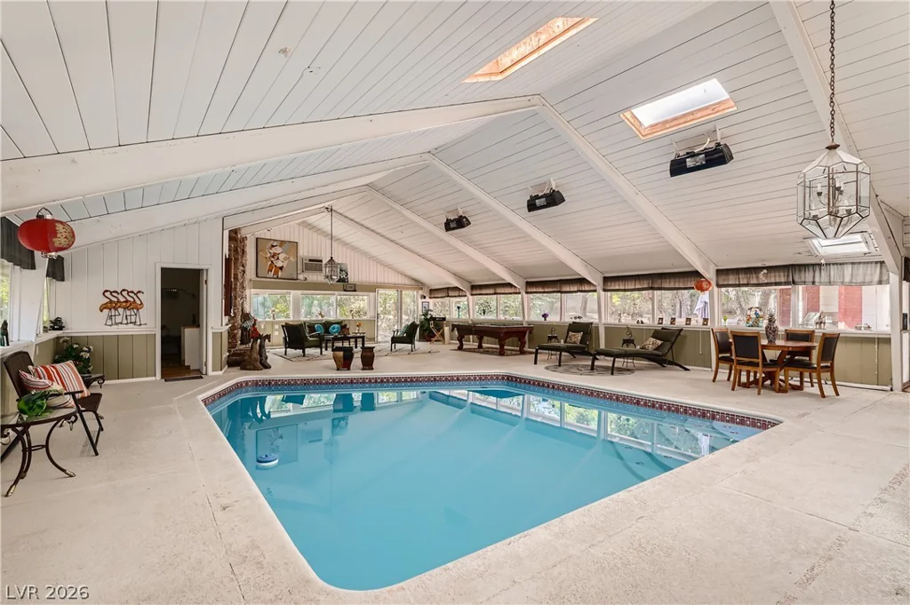 7082 Mira Vista, Las Vegas, NV 89120