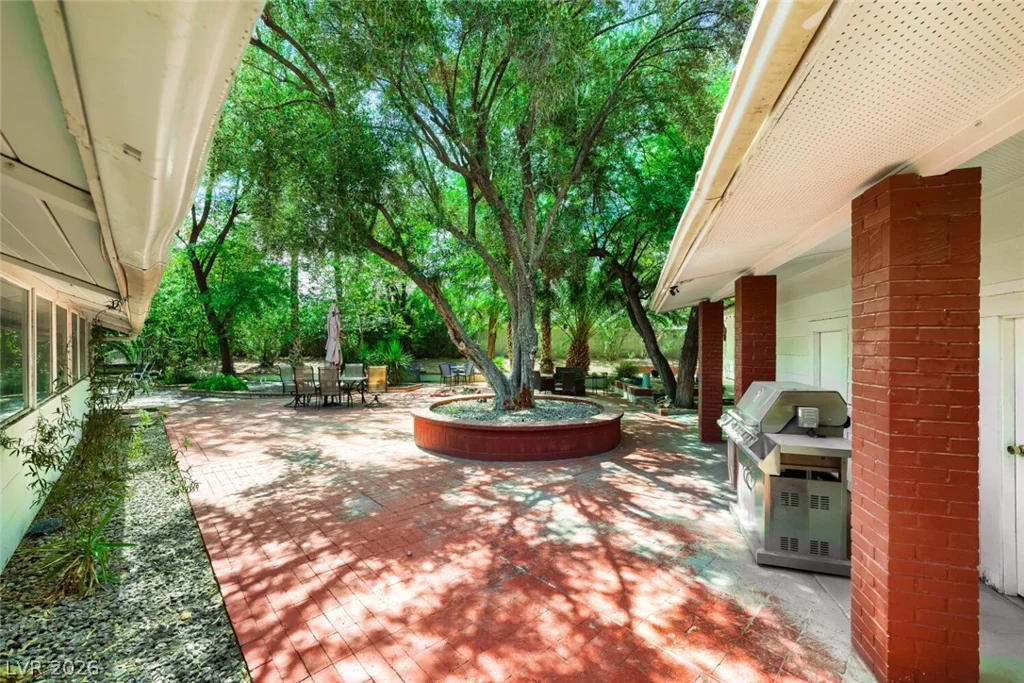 7082 Mira Vista, Las Vegas, NV 89120