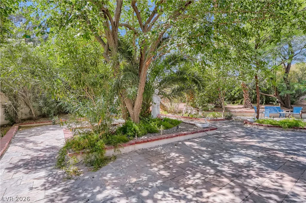 7082 Mira Vista, Las Vegas, NV 89120