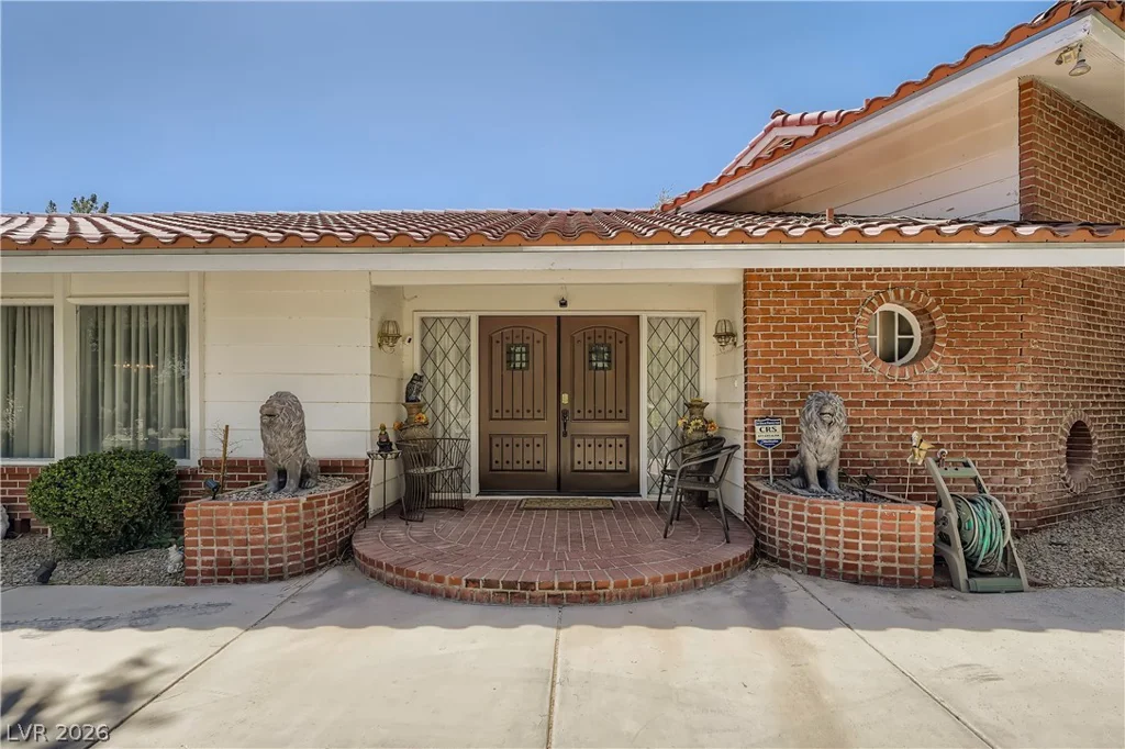 7082 Mira Vista, Las Vegas, NV 89120