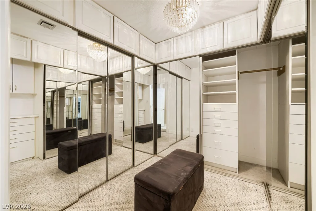 7082 Mira Vista, Las Vegas, NV 89120
