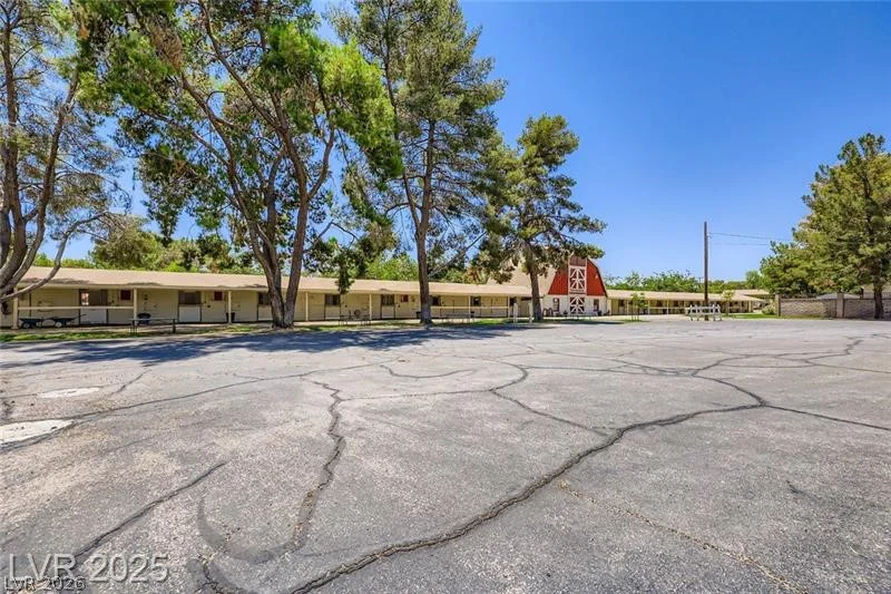 7082 Mira Vista, Las Vegas, NV 89120