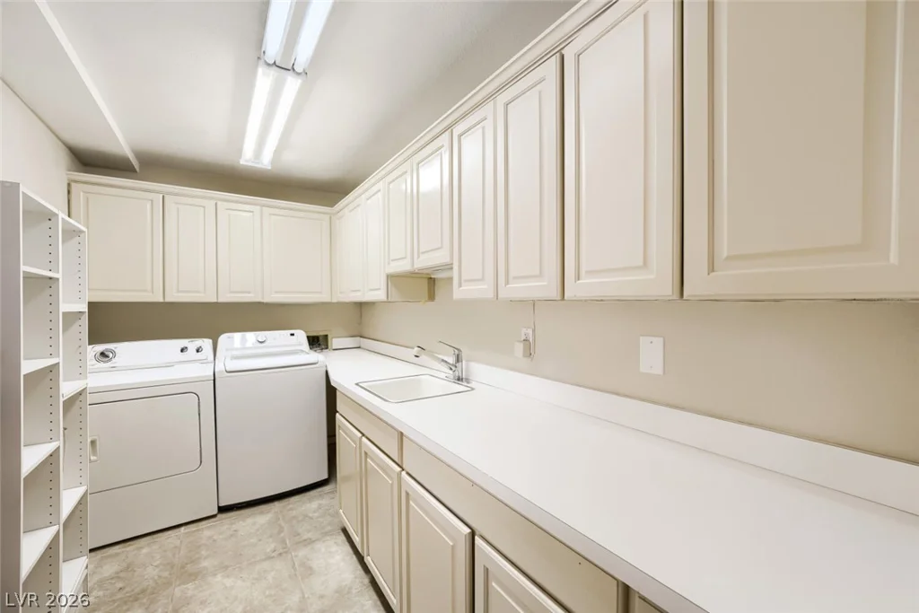 7082 Mira Vista, Las Vegas, NV 89120