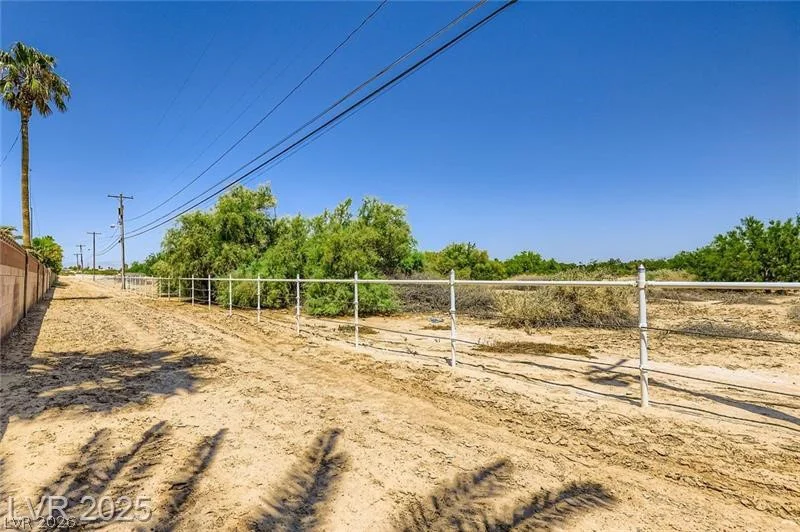 7082 Mira Vista, Las Vegas, NV 89120