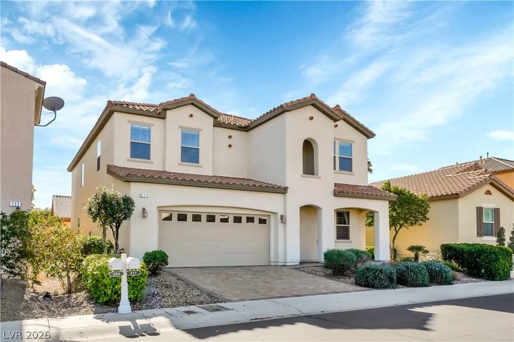 211 Honors Course, Las Vegas, NV 89148