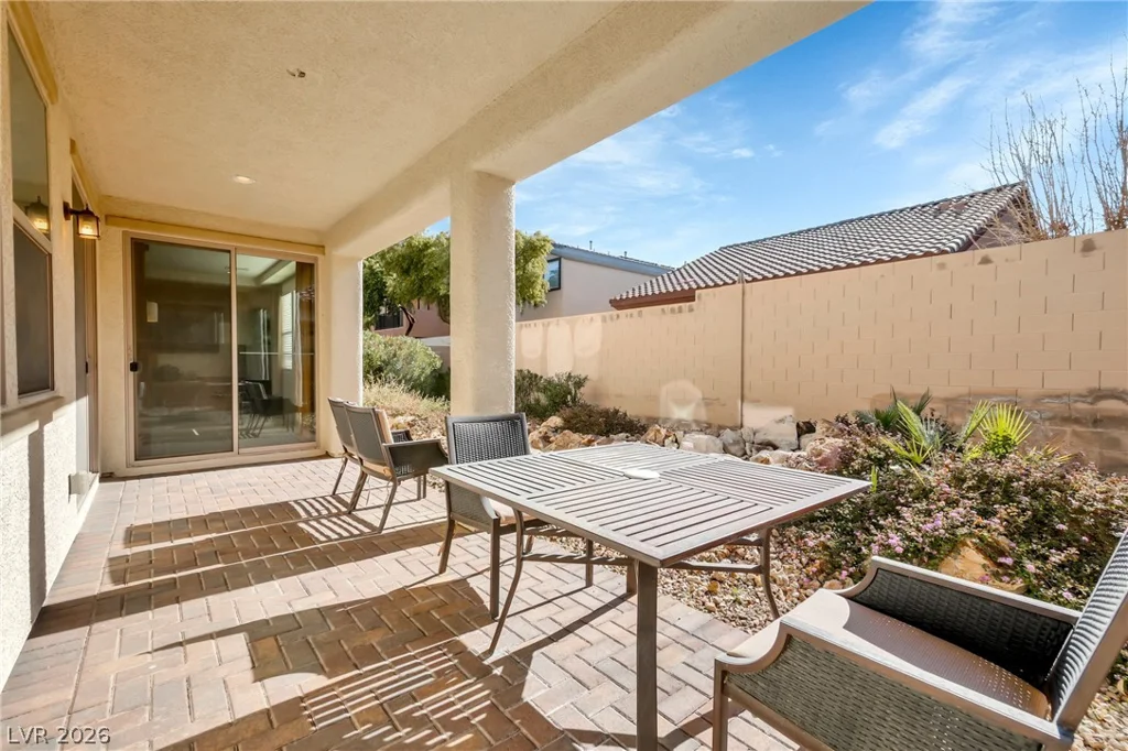 211 Honors Course, Las Vegas, NV 89148
