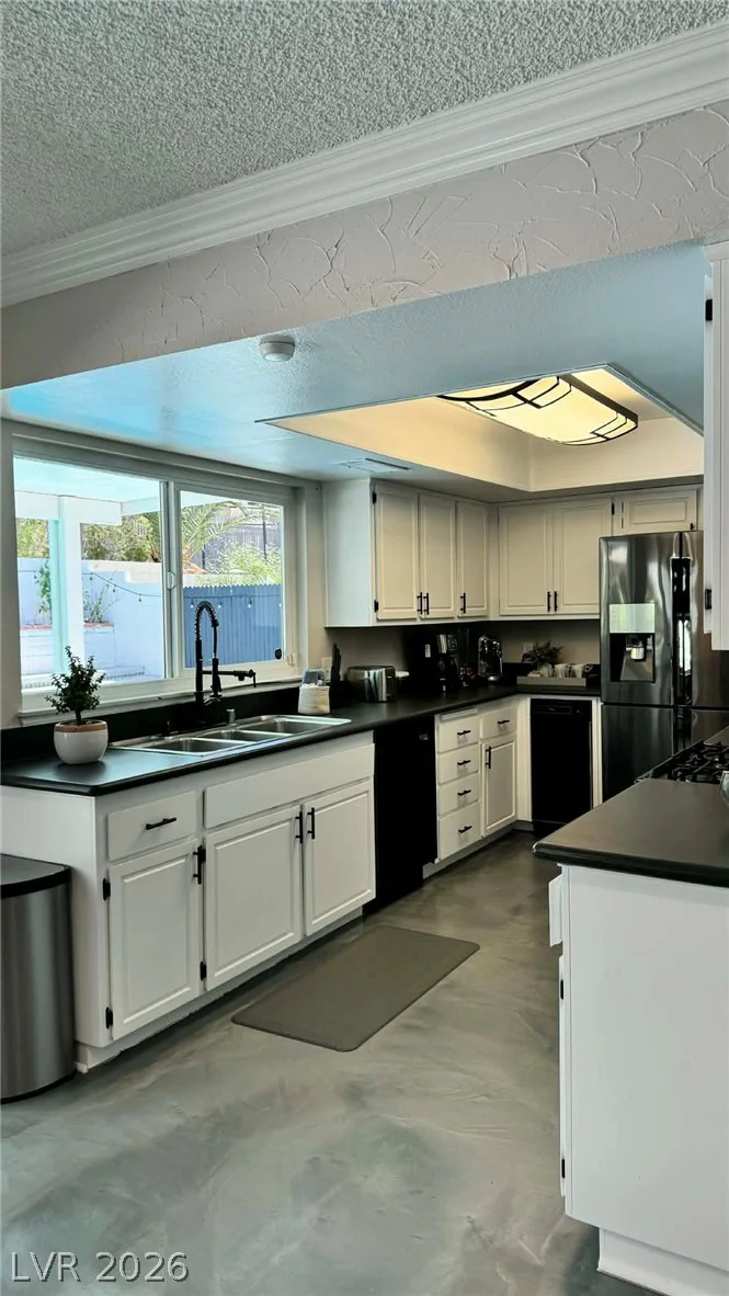 1887 Viking, Las Vegas, NV 89169