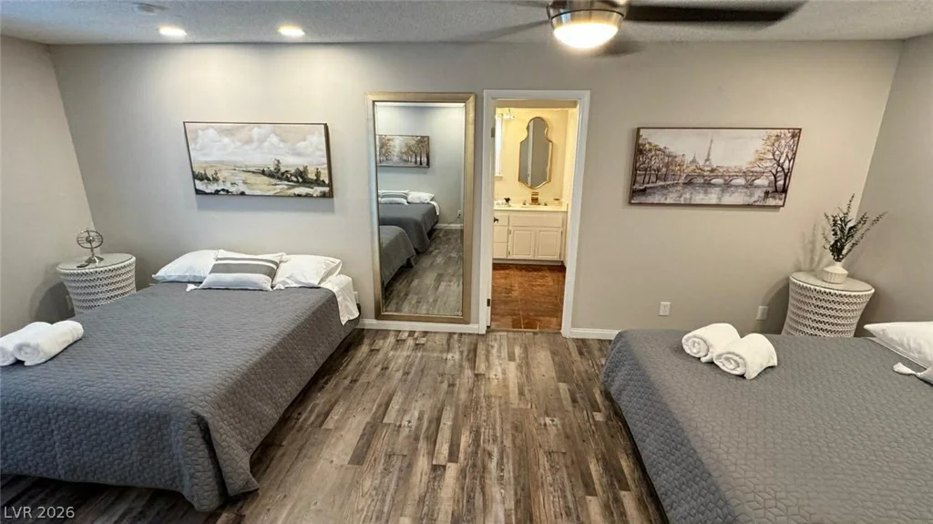1887 Viking, Las Vegas, NV 89169