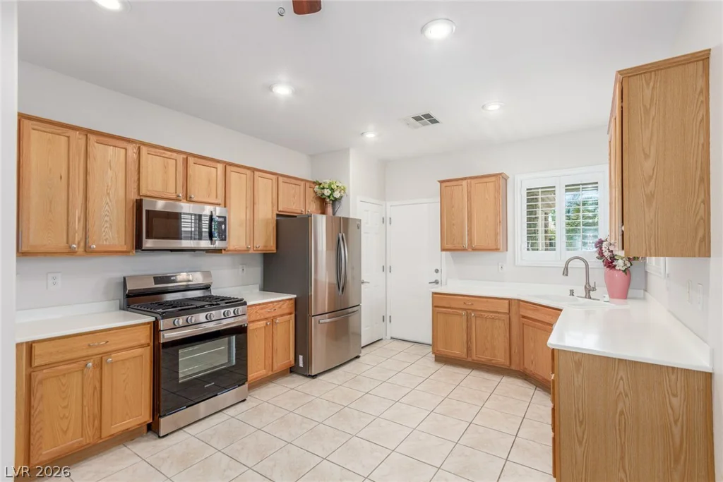 2348 Celestial Moon, Henderson, NV 89044