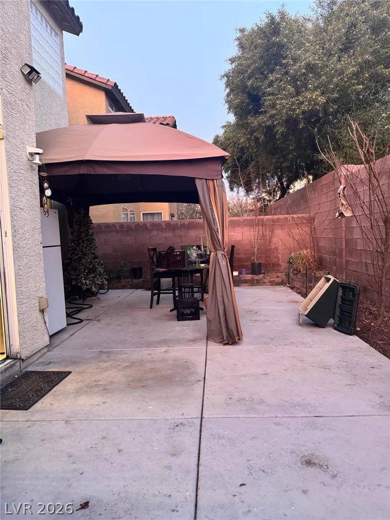 6182 Cougar, Las Vegas, NV 89139