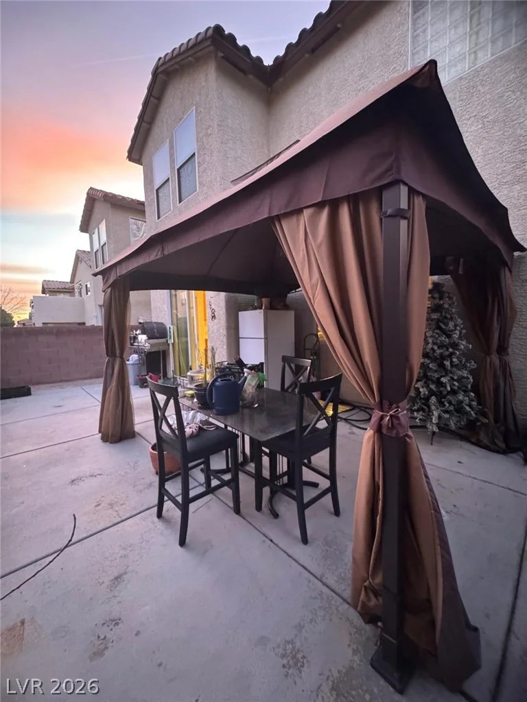 6182 Cougar, Las Vegas, NV 89139