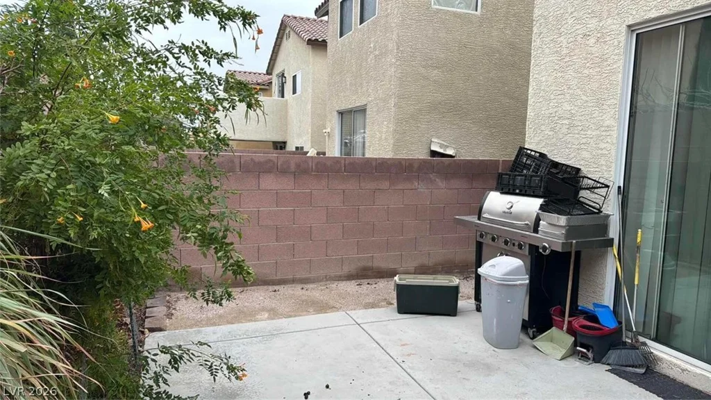 6182 Cougar, Las Vegas, NV 89139
